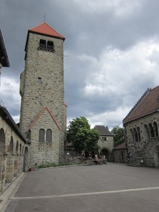 13 Wachenburg courtyard and tower